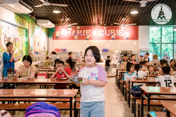 Thực đơn th&aacute;ng 8/2026